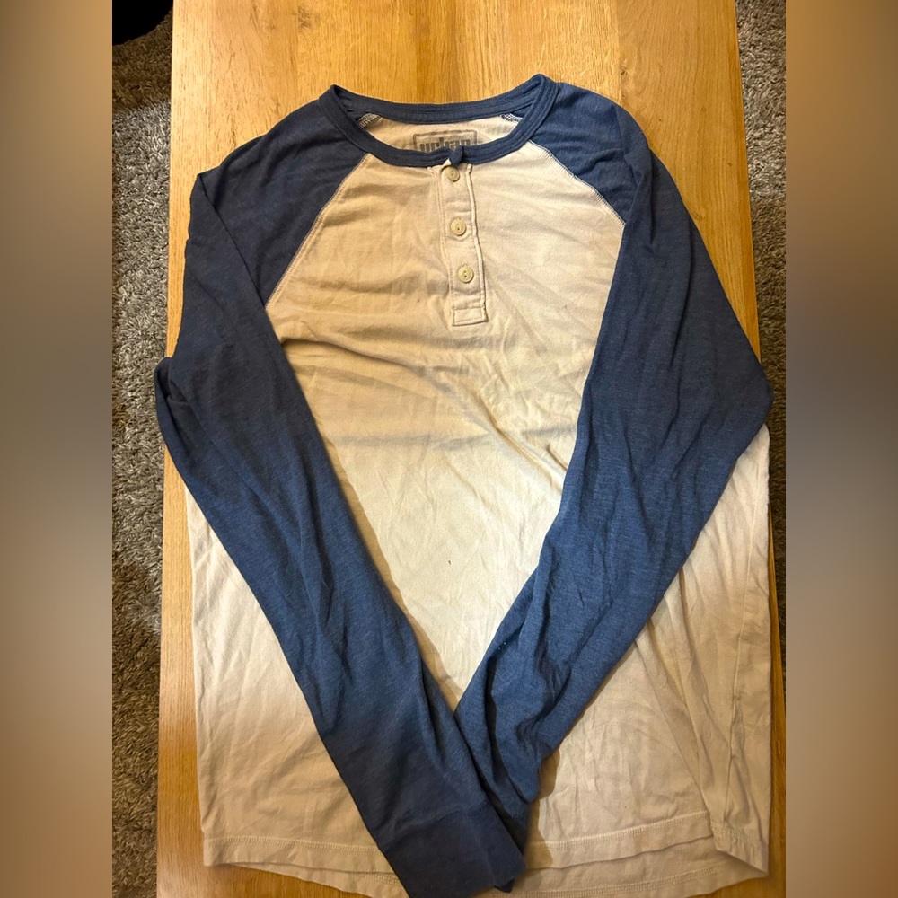 URBAN PIPELINE Buttoned White And Blue Sleeved Long Sleeve